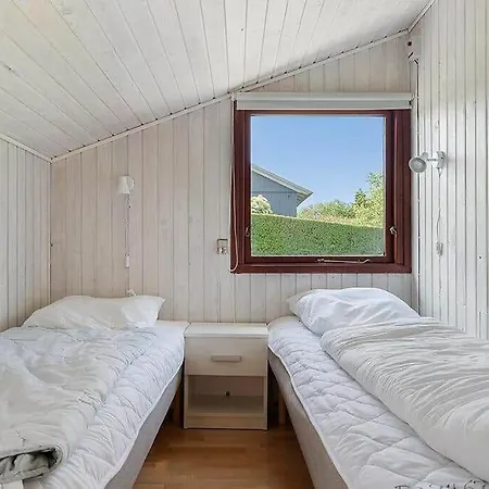 Sj299-hejlsminde-poppelvaenget-4 *